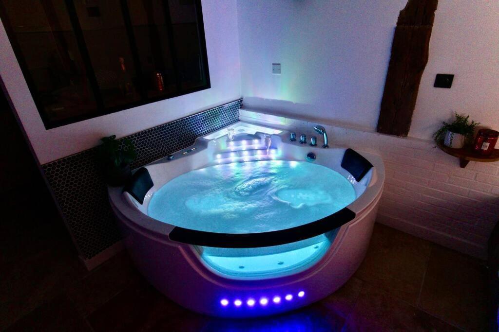 Le Spa Beauvoisine - Jacuzzi Sauna Rouen Centre Free Parking Zewnętrze zdjęcie